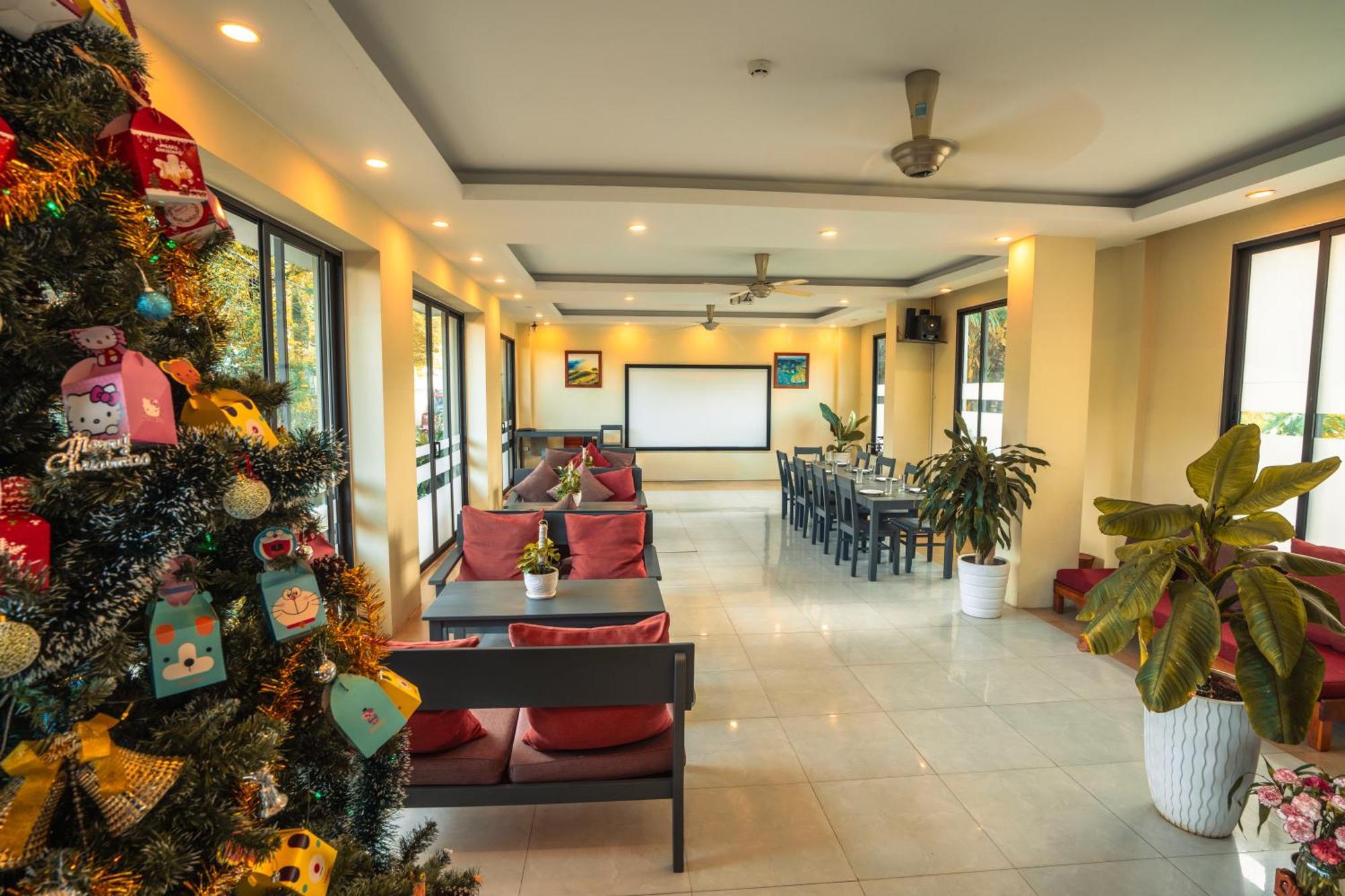Golden Daisy Hotel Phu Quoc Exterior foto