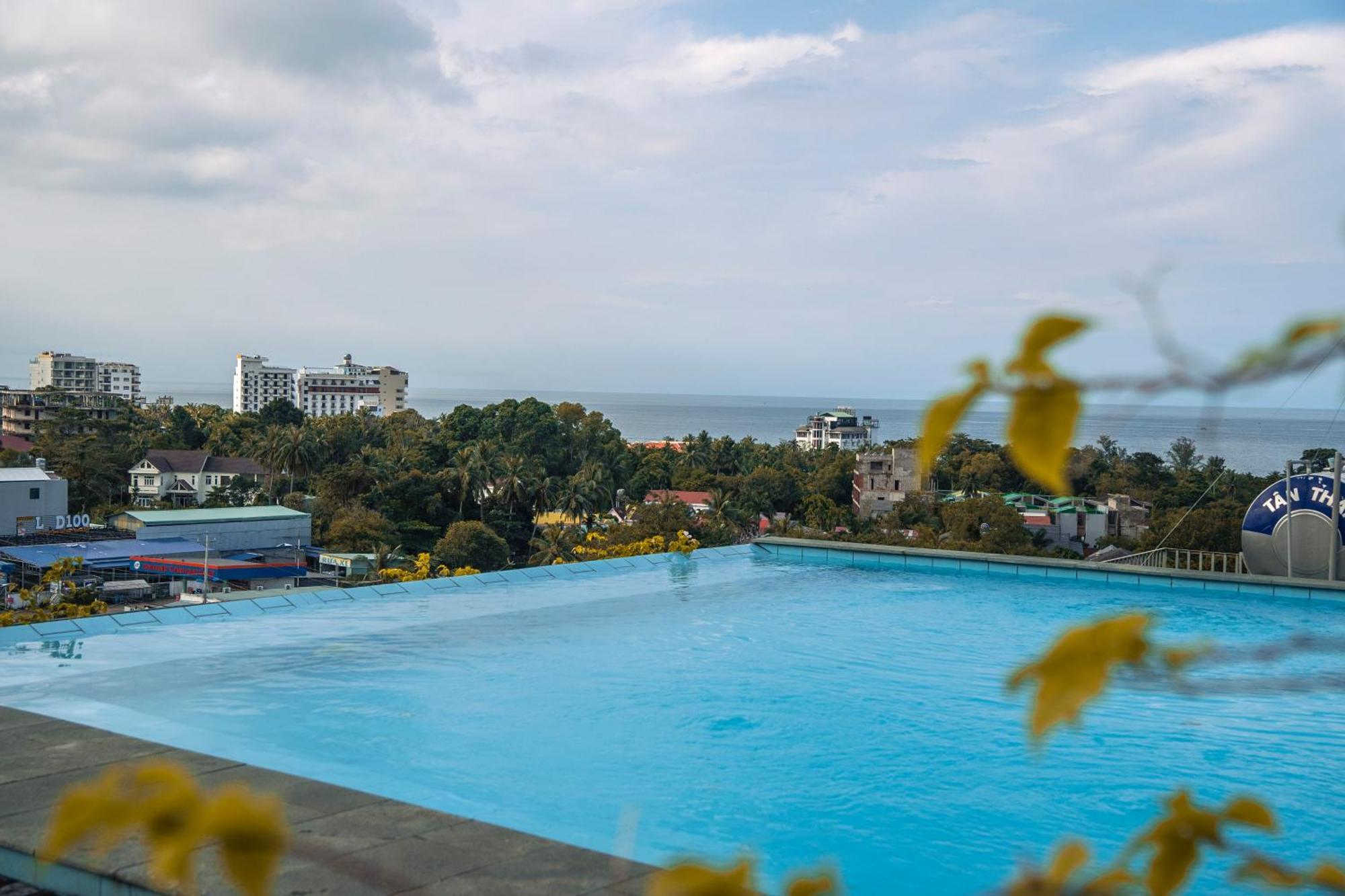 Golden Daisy Hotel Phu Quoc Exterior foto